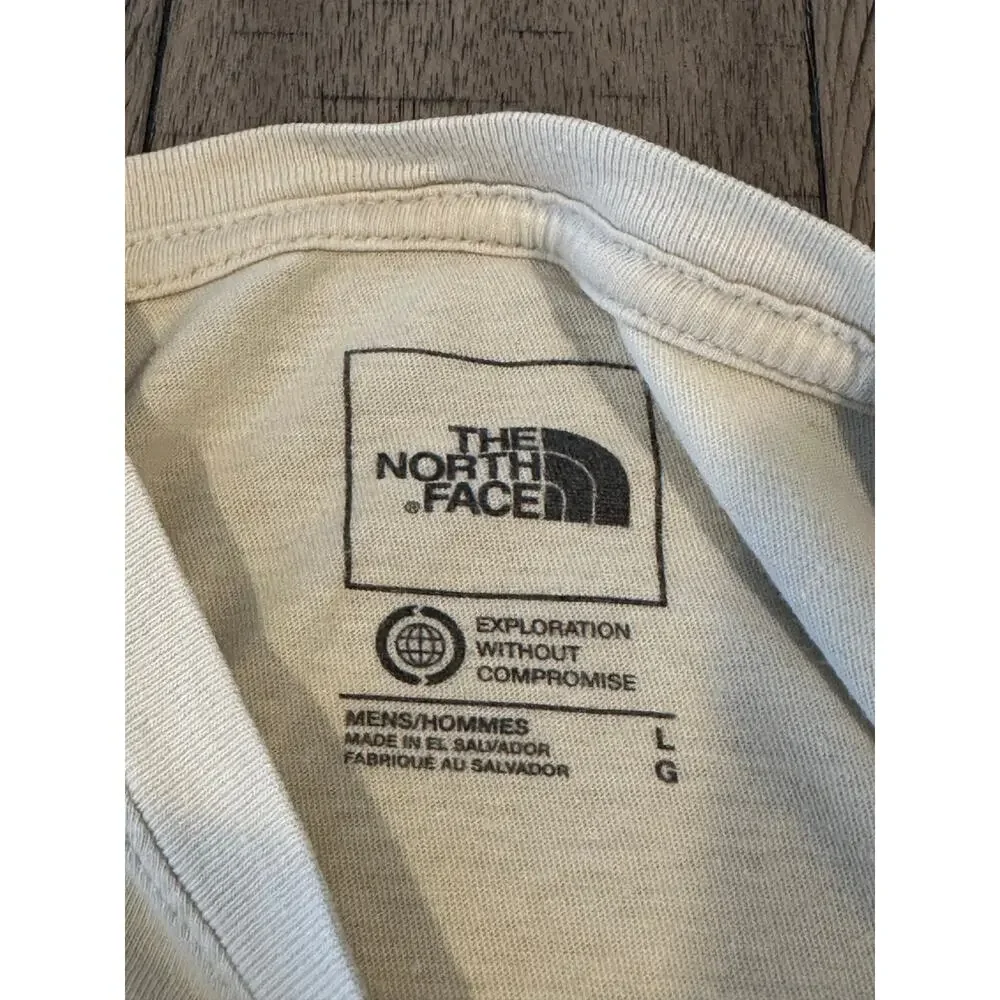 The North Face Graphic T-Shirt Men's Large Yellow Bear Mountain SS Cotton